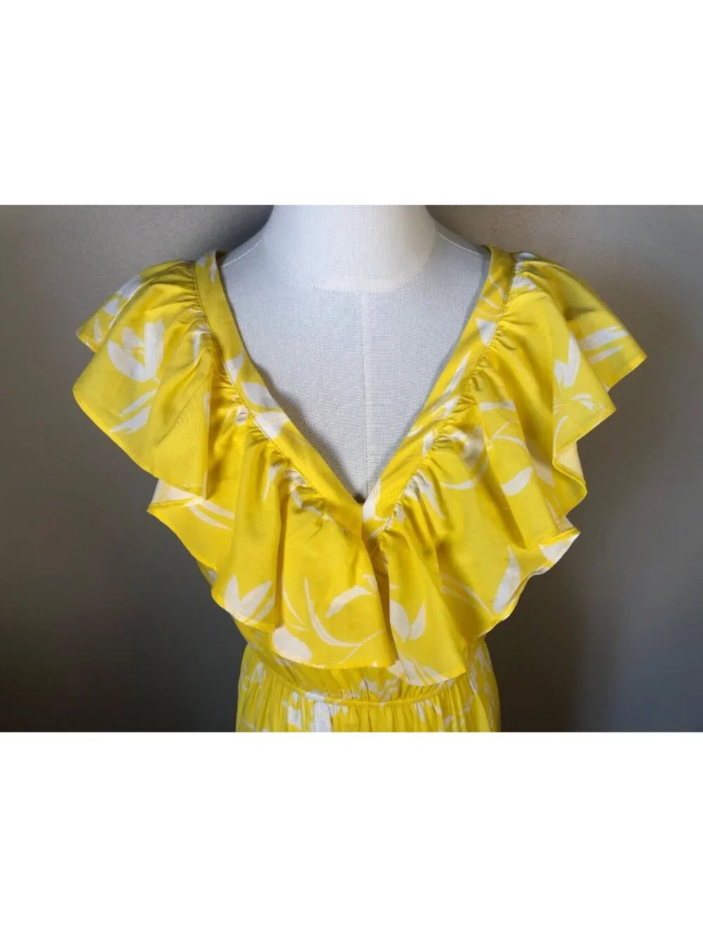 Banana Republic Lightweight Vibrant Yellow Tiered Maxi Dress Cottagecore Boho SP